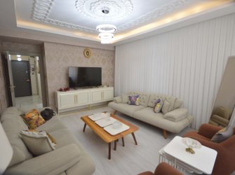 YEDİTEPE DE SATILIK 2.5+1 DAİRE 