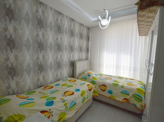YEDİTEPE DE SATILIK 2.5+1 DAİRE 