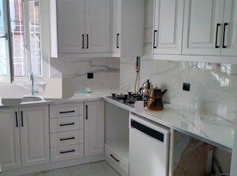 BEYZADE GAYRİMENKUL DEN ÇİMENLİ DE SATILIK 4+1 VİLLA