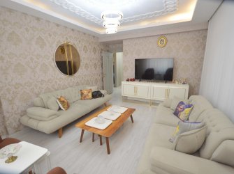 YEDİTEPE DE SATILIK 2.5+1 DAİRE 