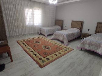 BEYZADE GAYRİMENKUL DEN ÇİMENLİ DE SATILIK 4+1 VİLLA